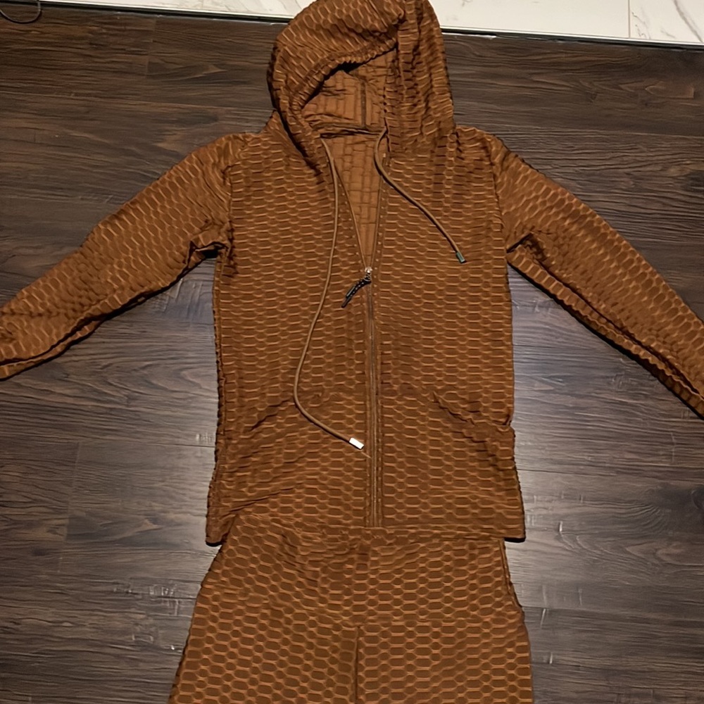 Tracksuit Set - image 4